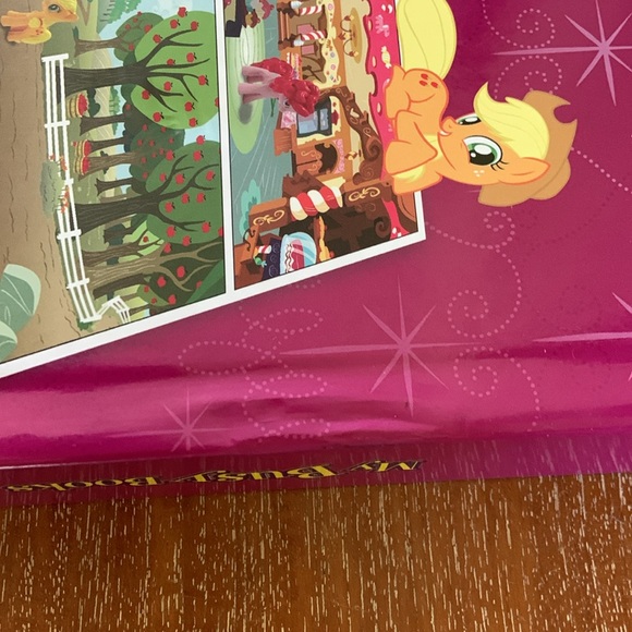 NWOT My Little Pony Busy Book w/ Figures - Picture 10 of 12